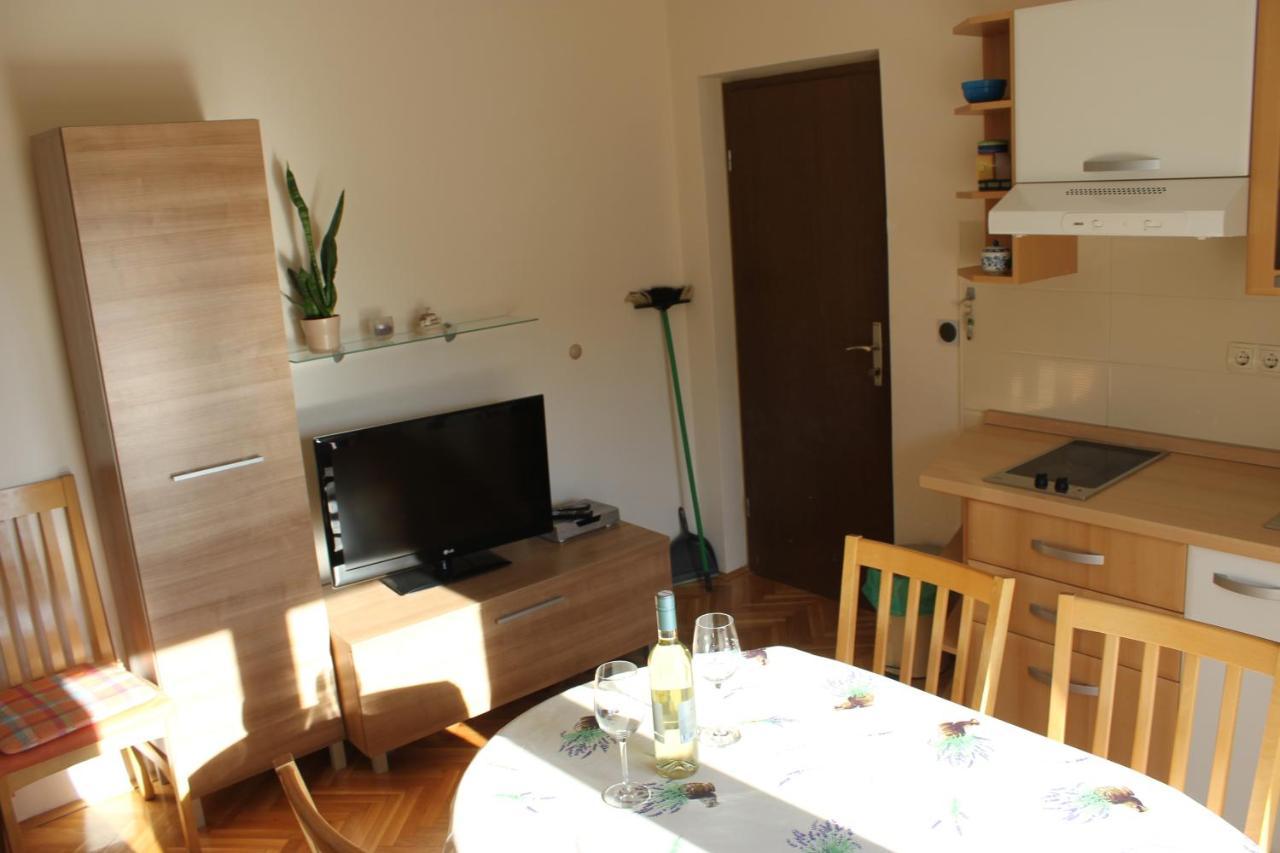 Omis Apartmani Mouse Exterior foto