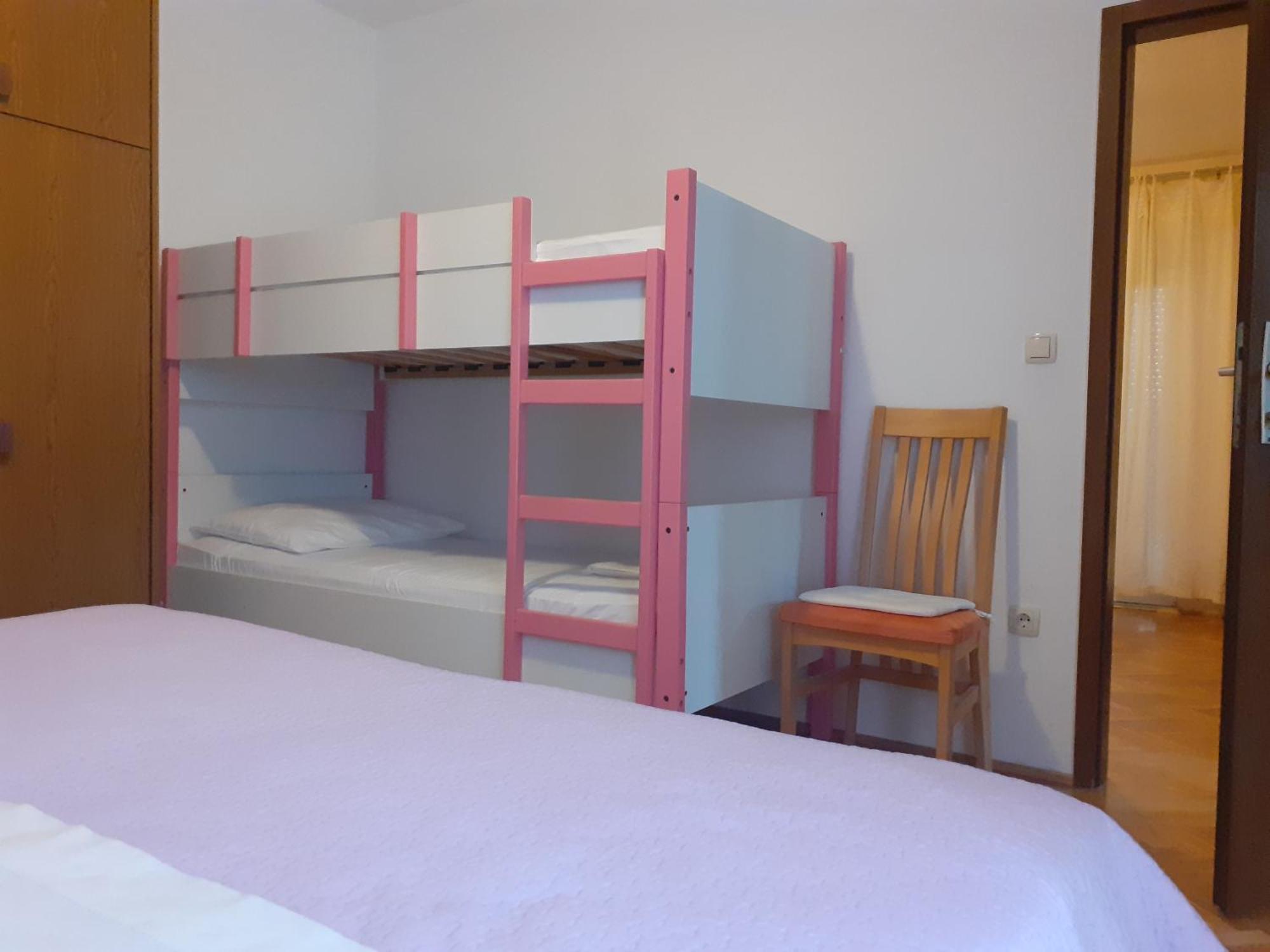 Omis Apartmani Mouse Zimmer foto